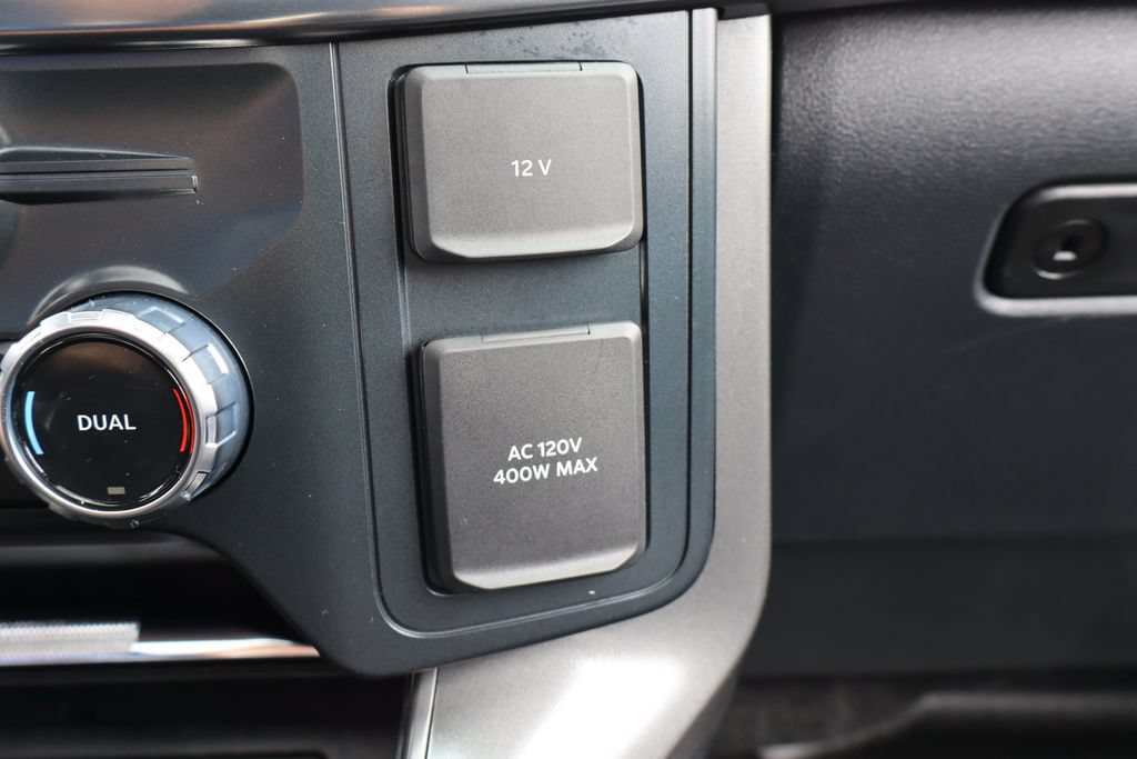 Used 2025 Ford F150 Lariat w/ Equipment Group 502A High AWD/4WD image 42