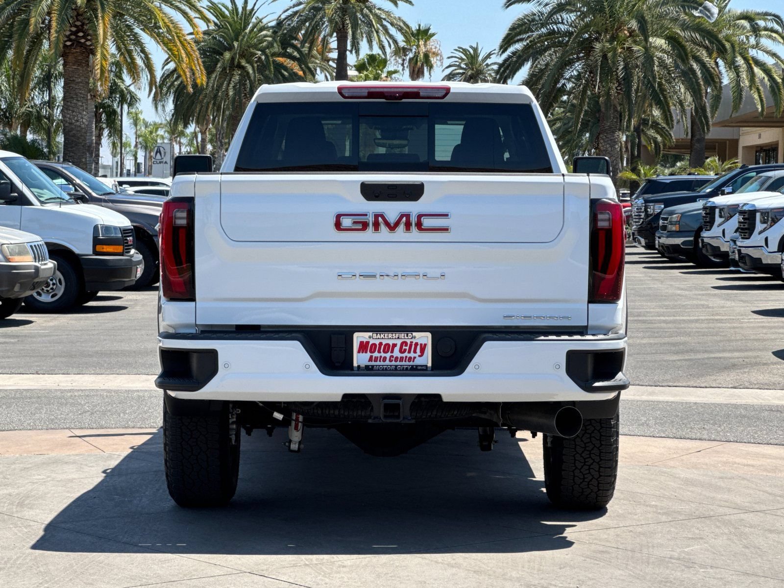 New 2026 GMC Sierra 3500 Denali w/ Denali Reserve Package AWD/4WD image 5