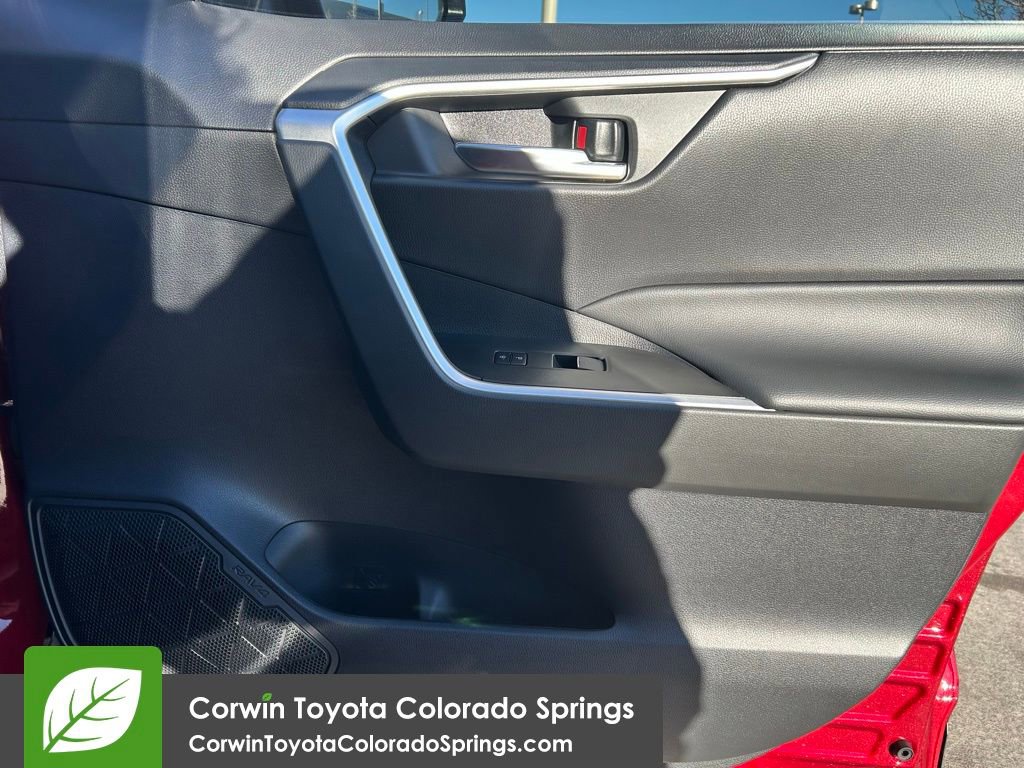 New 2025 Toyota RAV4 XLE image 31