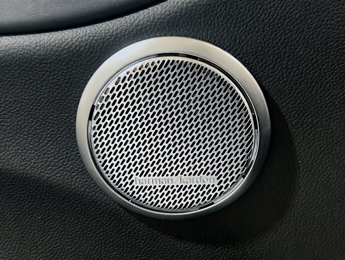 Used 2023 Alfa Romeo Giulia Veloce RWD image 14