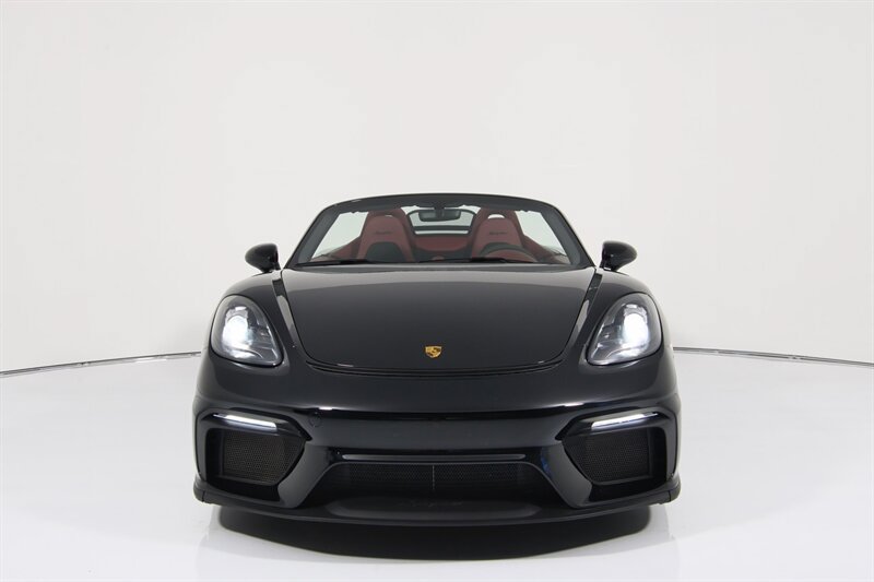 Used 2021 Porsche 718 Boxster Spyder RWD image 3