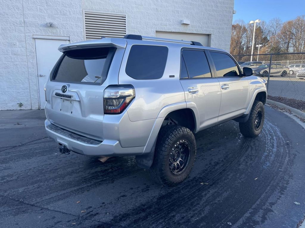 Used 2019 Toyota 4Runner SR5 image 10