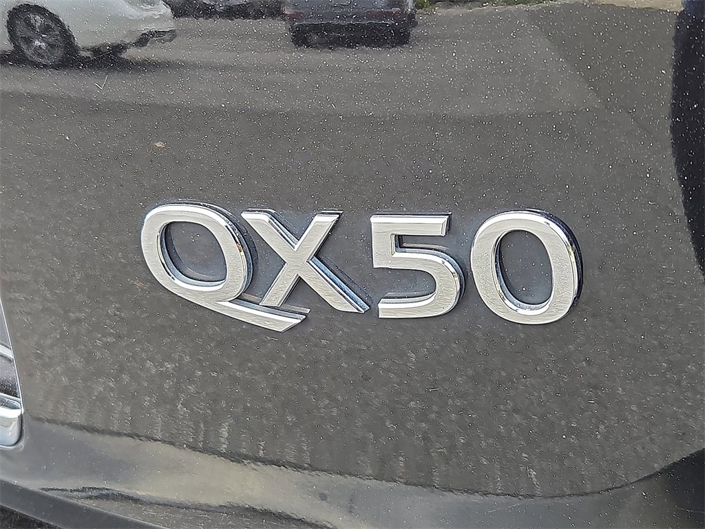 Used 2017 INFINITI QX50 AWD w/ Technology Package image 30