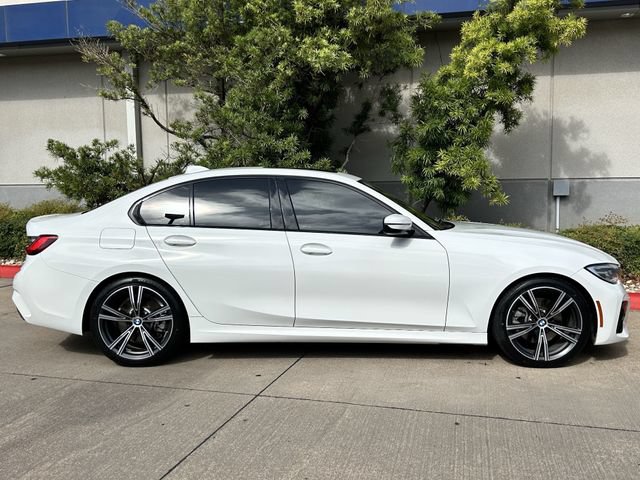 Used 2021 BMW 330i Sedan w/ M Sport Package RWD image 3