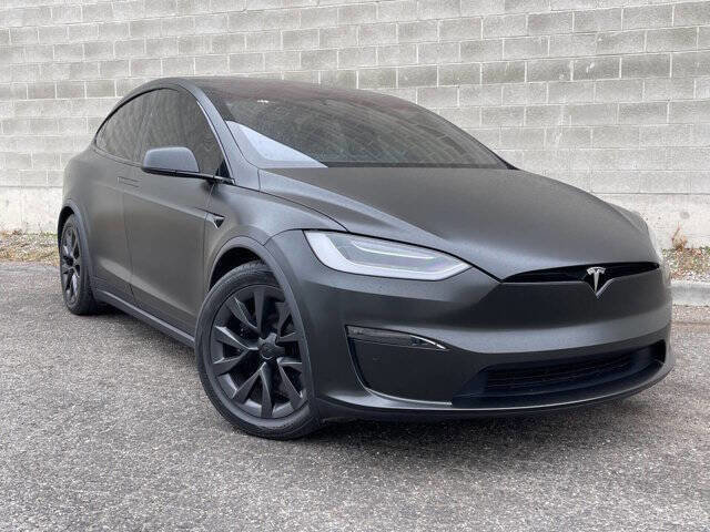 Used 2022 Tesla Model X Plaid AWD/4WD image 2