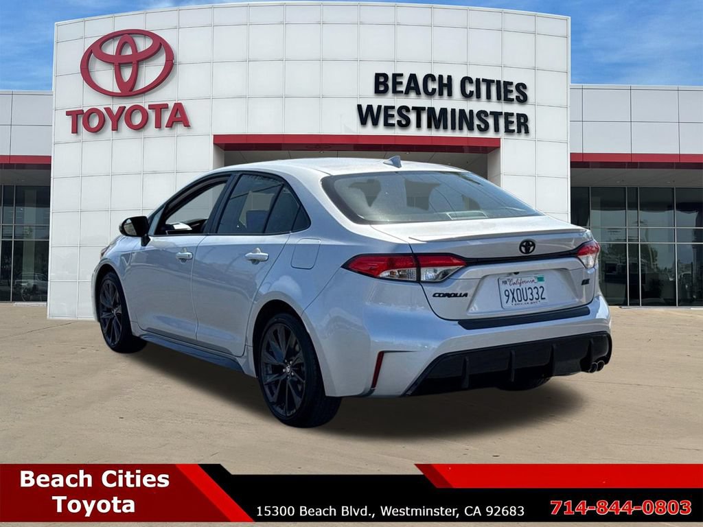 Certified 2026 Toyota Corolla SE w/ SE Package FWD image 8