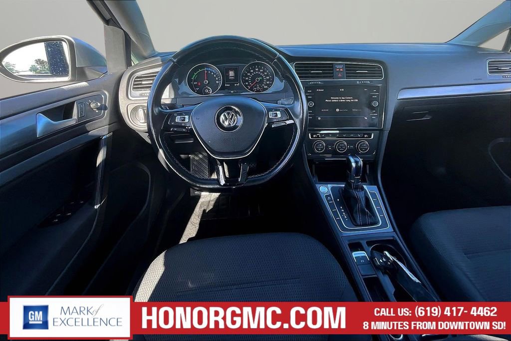 Used 2019 Volkswagen e-Golf SE w/ Driver Assistance Package FWD image 8