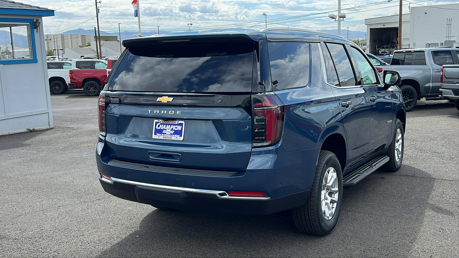 New 2025 Chevrolet Tahoe LS image 5