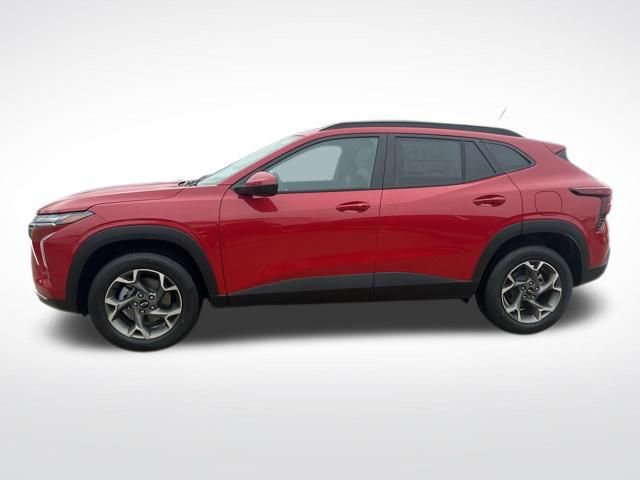 New 2026 Chevrolet Trax LT w/ Driver Confidence Package FWD image 2