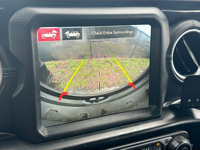 Used 2021 Jeep Wrangler Unlimited Rubicon 4xe AWD/4WD image 13