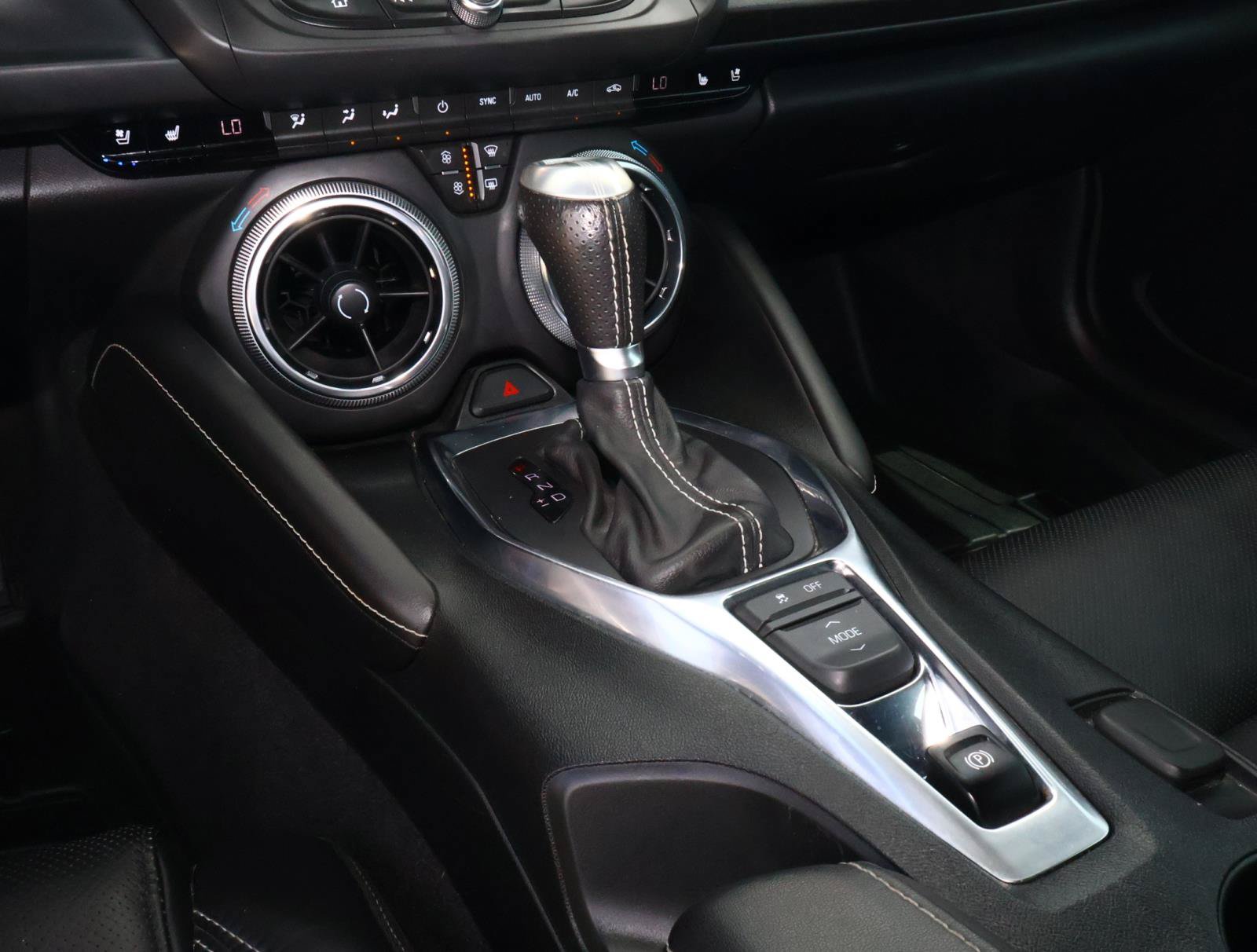 Used 2021 Chevrolet Camaro SS RWD image 26