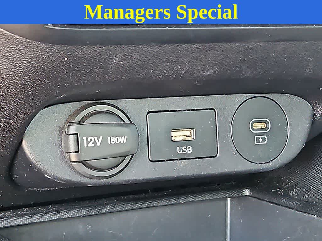Used 2024 Hyundai Elantra SEL FWD image 24
