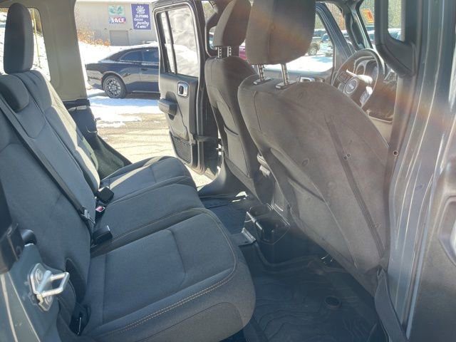 Used 2024 Jeep Wrangler Willys image 22