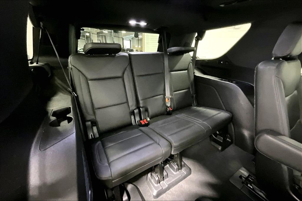 Used 2021 Chevrolet Tahoe Z71 w/ Z71 Signature Package AWD/4WD image 37