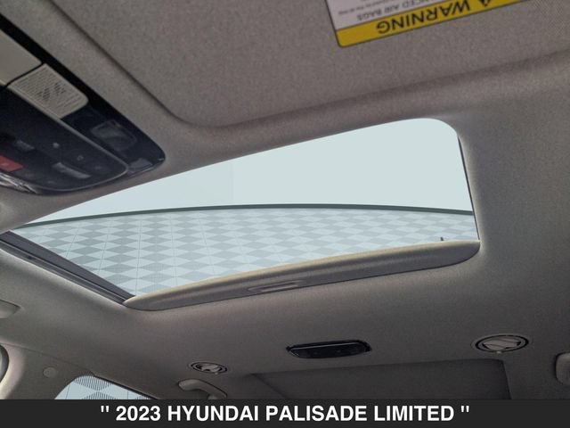 Used 2023 Hyundai Palisade Limited AWD/4WD image 25