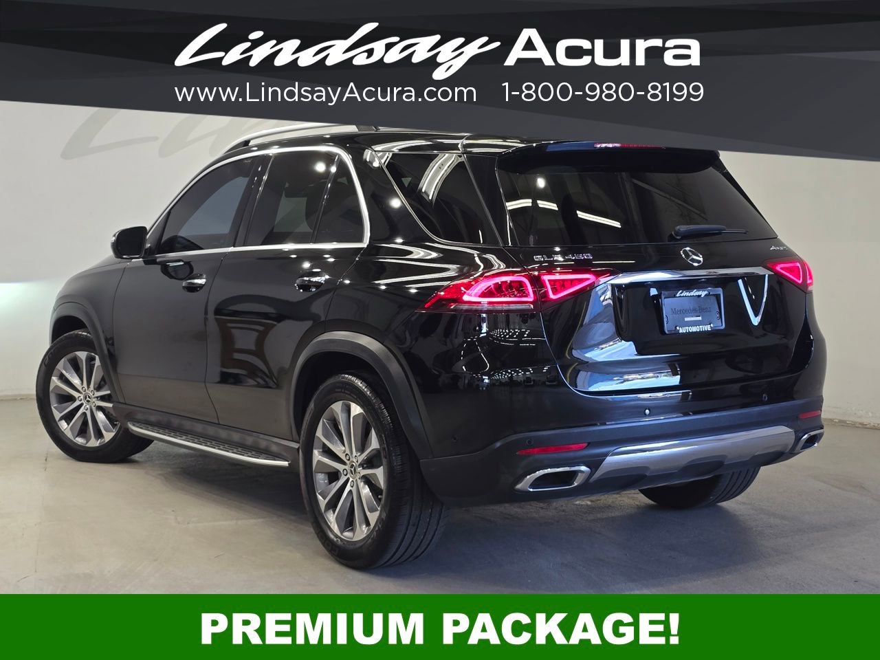 Used 2021 Mercedes-Benz GLE 450 4MATIC w/ Premium Package image 4