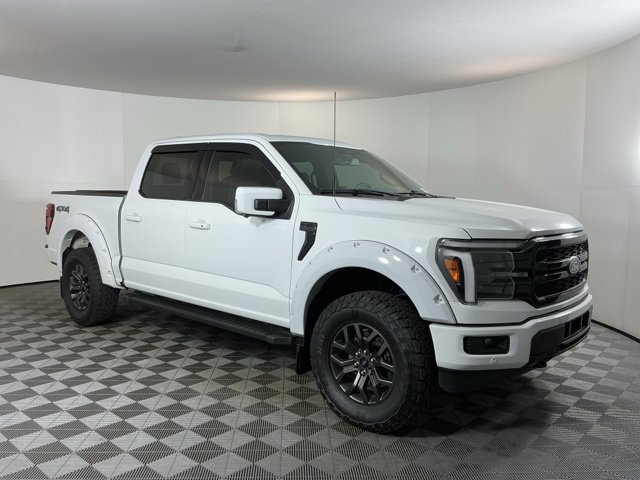 Used 2025 Ford F150 Lariat AWD/4WD image 3