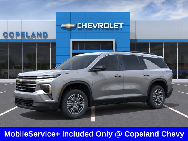 New 2027 Chevrolet Traverse LT FWD image 2