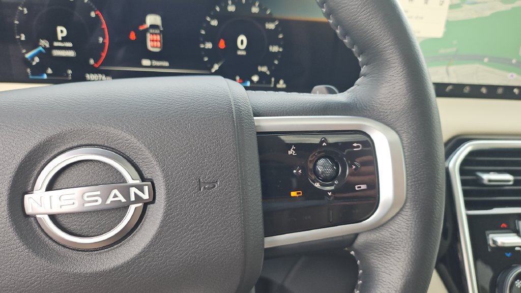 Certified 2025 Nissan Armada Platinum w/ Convenience Package RWD image 11