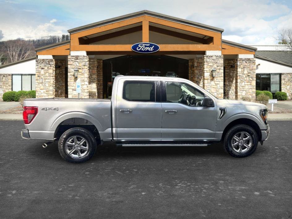 Used 2025 Ford F150 XLT w/ Equipment Group 301A Standard AWD/4WD image 4