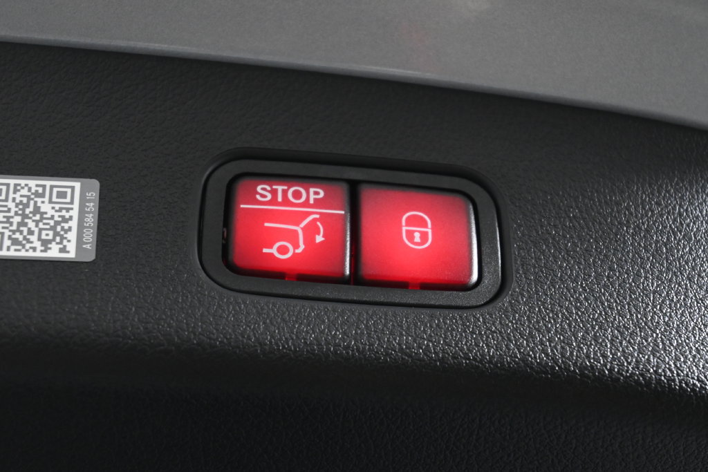 Certified 2026 Mercedes-Benz GLC 300 4MATIC image 30