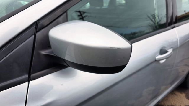 Used 2018 Ford Focus SE image 37