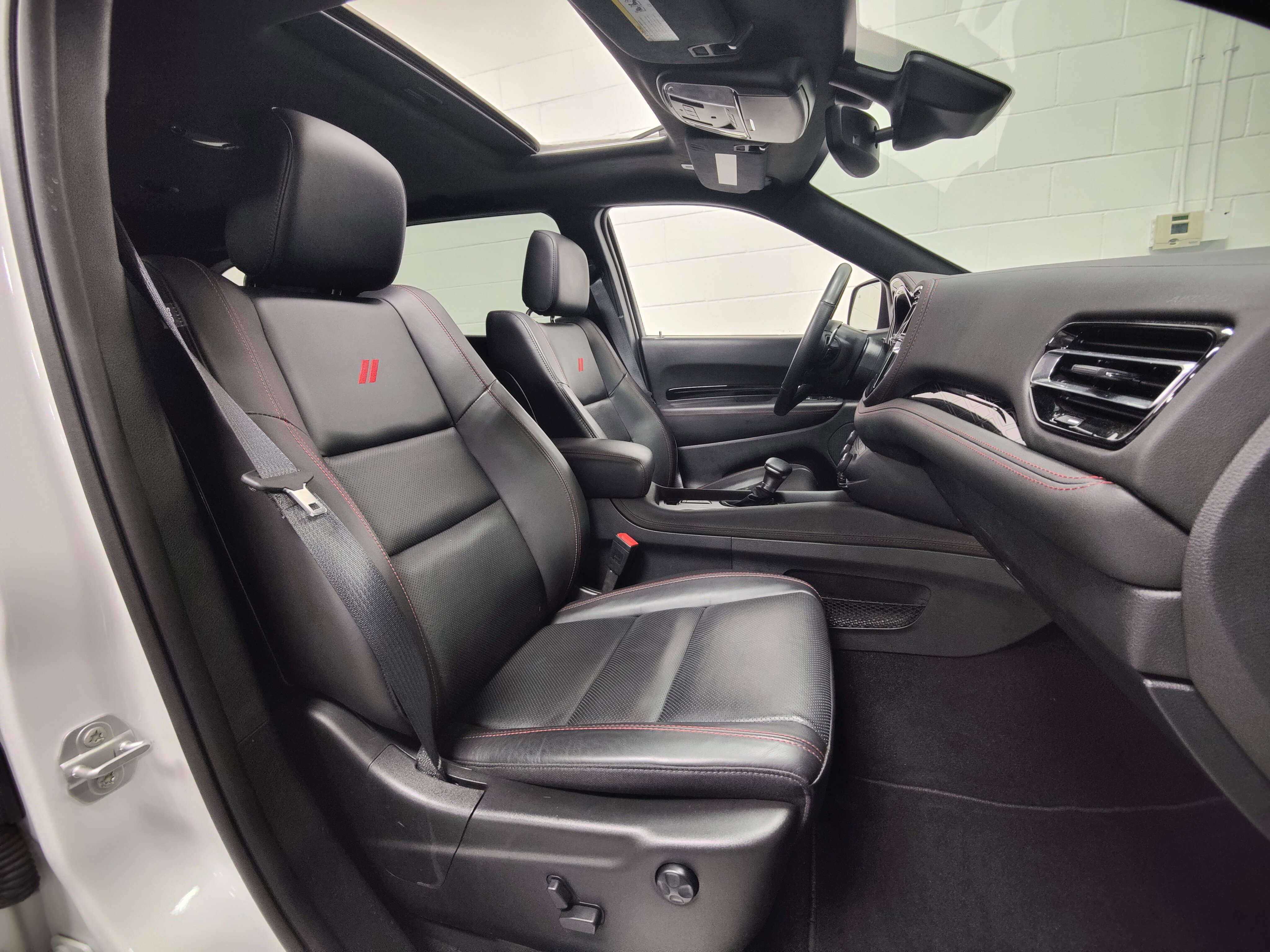 Used 2024 Dodge Durango Citadel image 5