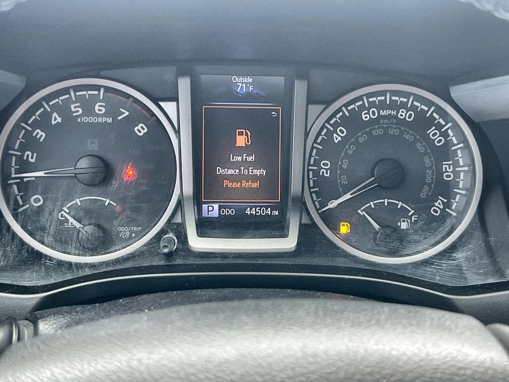 Used 2019 Toyota Tacoma SR5 AWD/4WD image 11