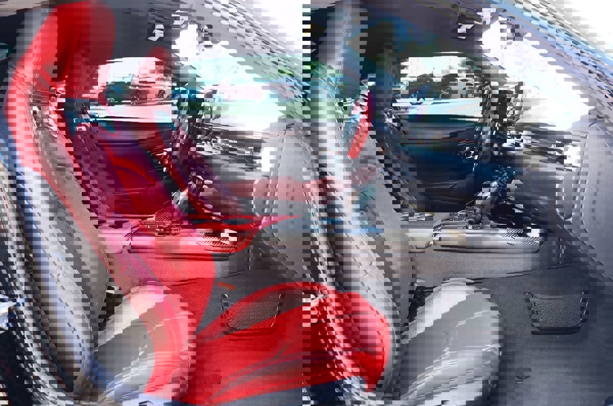 Used 2020 Toyota Supra Launch Edition w/ Driver Assist Package RWD image 28