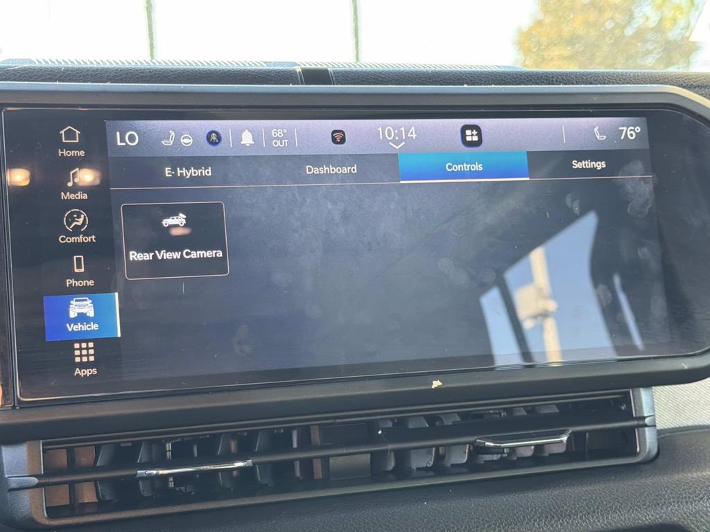 Used 2025 Jeep Wrangler Willys 4xe image 14