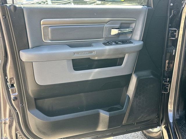 Used 2018 RAM 1500 Big Horn RWD image 21