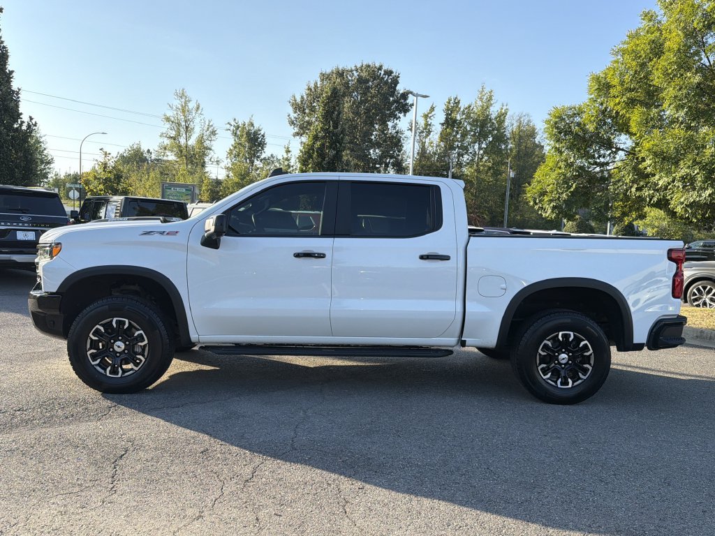 Used 2024 Chevrolet Silverado 1500 ZR2 AWD/4WD image 6