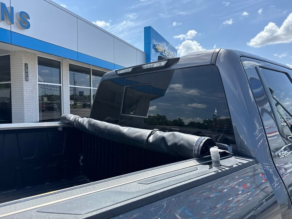 Used 2023 Toyota Tundra SR5 w/ SR5 Premium Package AWD/4WD image 6