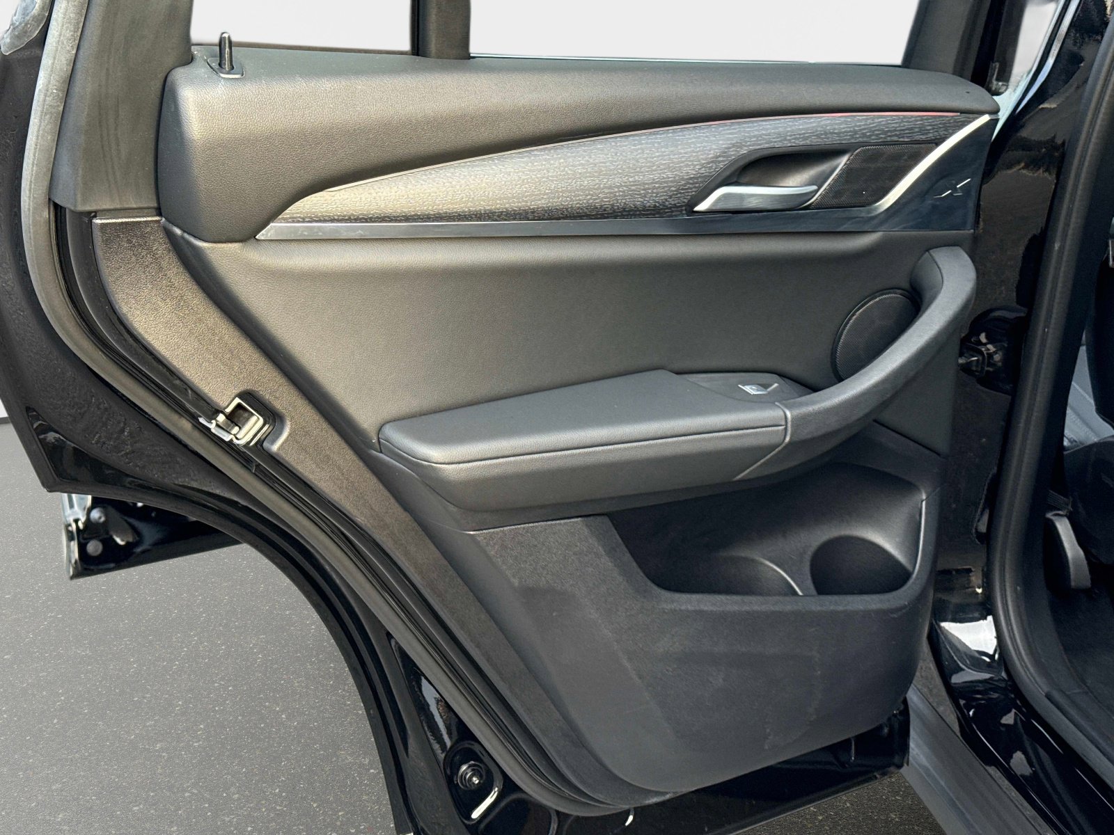 Used 2023 BMW X3 xDrive30i w/ Convenience Package image 15