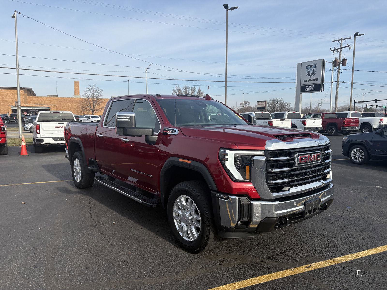 Used 2024 GMC Sierra 2500 SLT w/ SLT Premium Package image 2