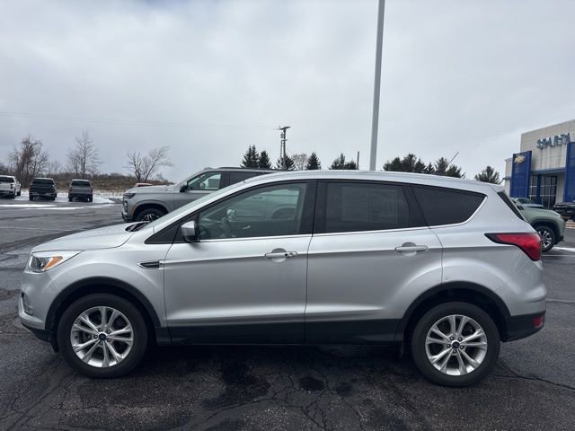 Used 2019 Ford Escape SE image 6