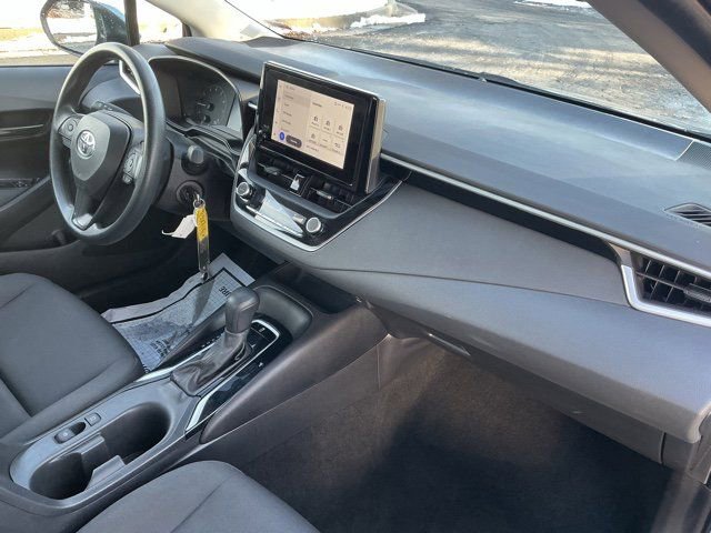 Used 2024 Toyota Corolla LE image 19