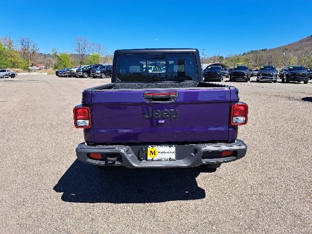 New 2026 Jeep Gladiator Sport AWD/4WD image 8