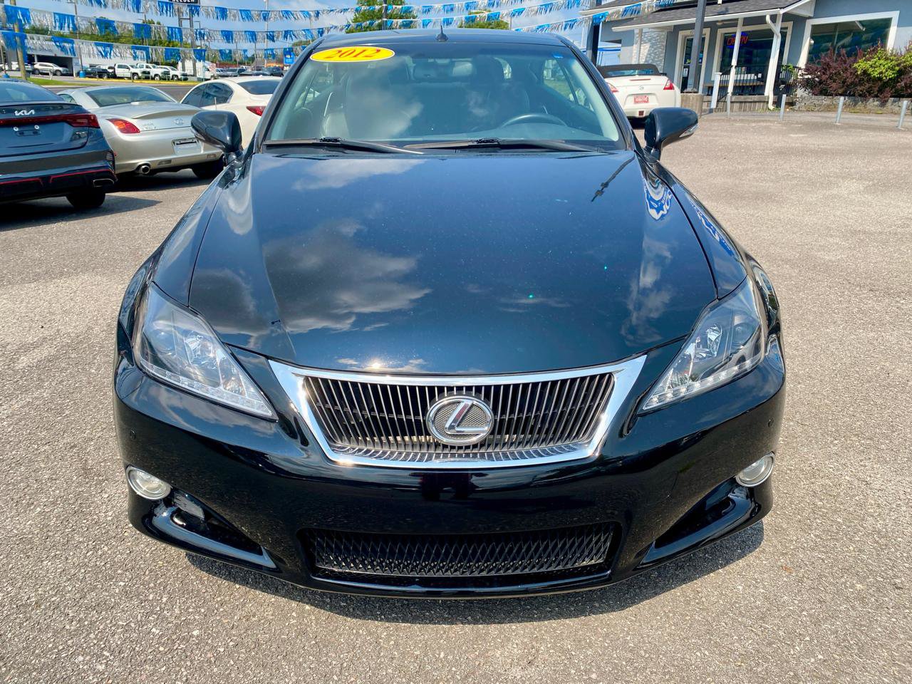Used 2012 Lexus IS 250C w/ Luxury Pkg RWD image 2