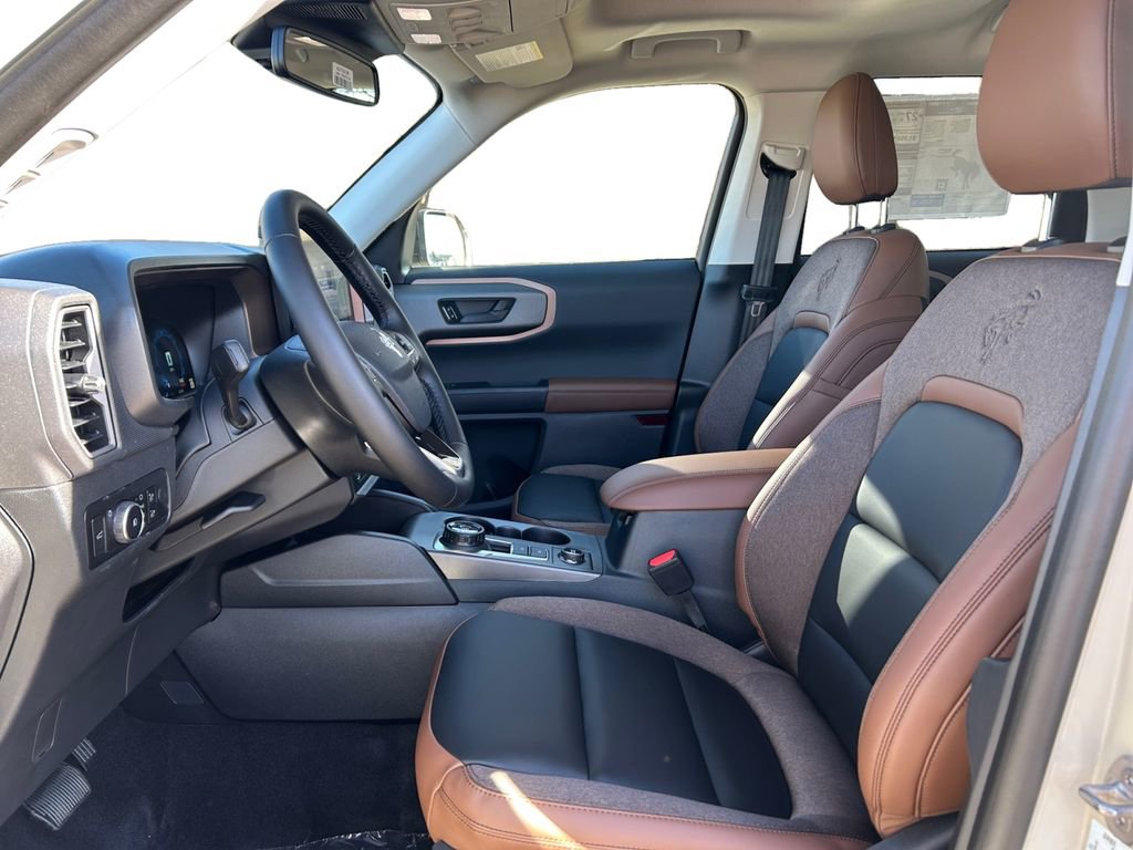 Used 2025 Ford Bronco Sport Outer Banks w/ Outer Banks Tech Package+ AWD/4WD image 9