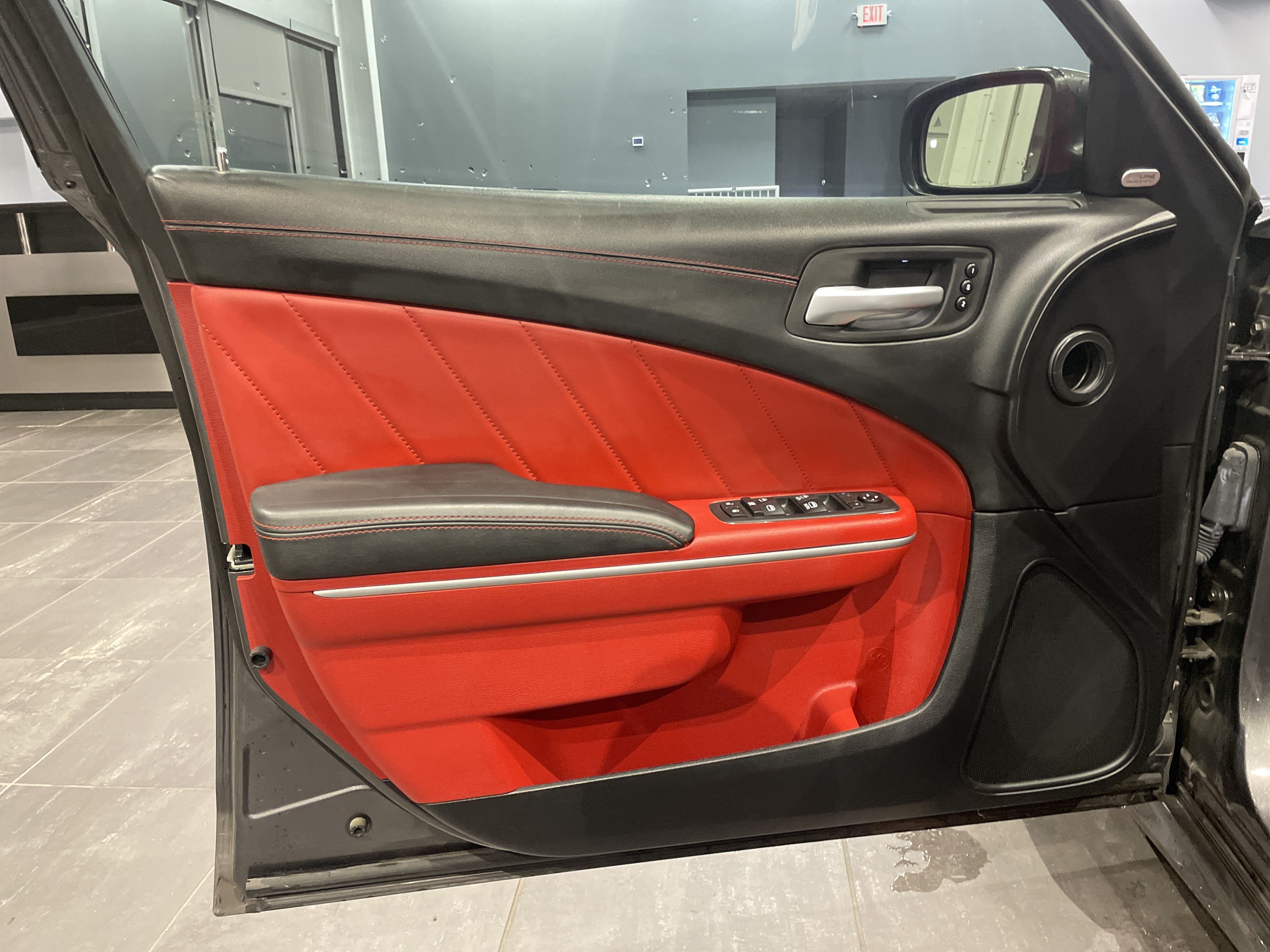 Used 2020 Dodge Charger Scat Pack RWD image 16