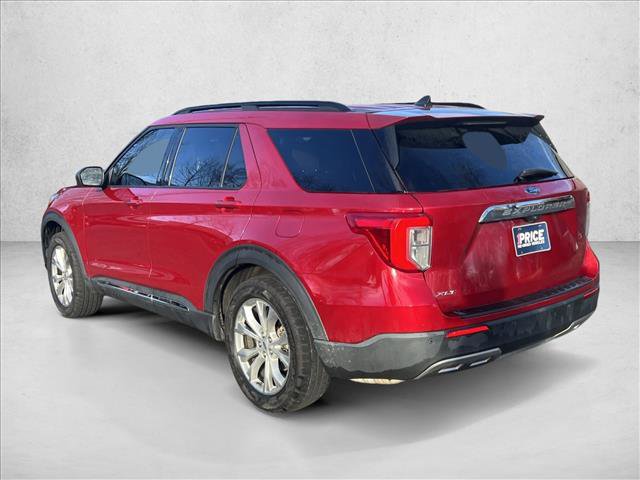 Used 2021 Ford Explorer XLT w/ Equipment Group 202A image 7