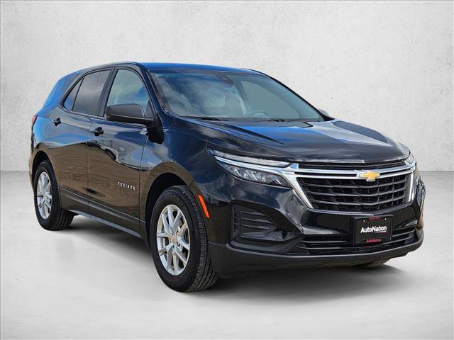 Used 2024 Chevrolet Equinox LS w/ LS Convenience Package FWD image 3