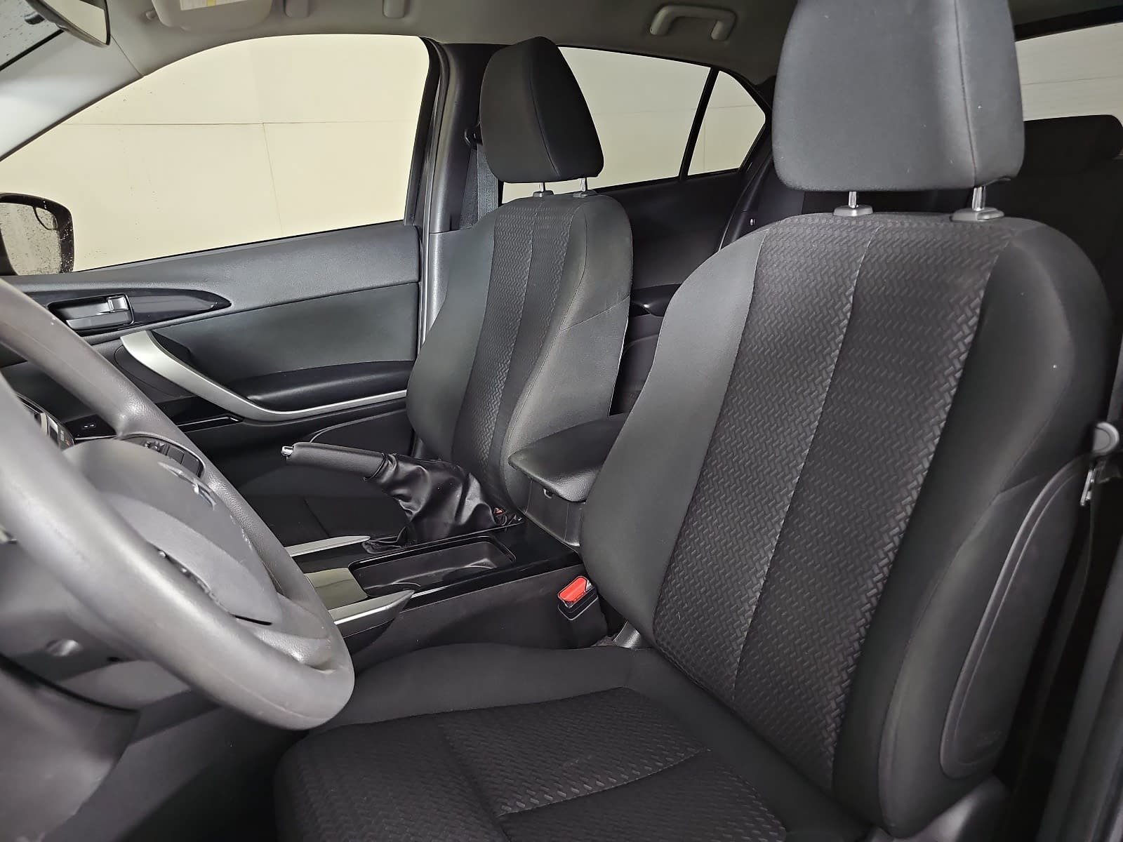 Used 2023 Mitsubishi Eclipse Cross LE AWD/4WD image 14
