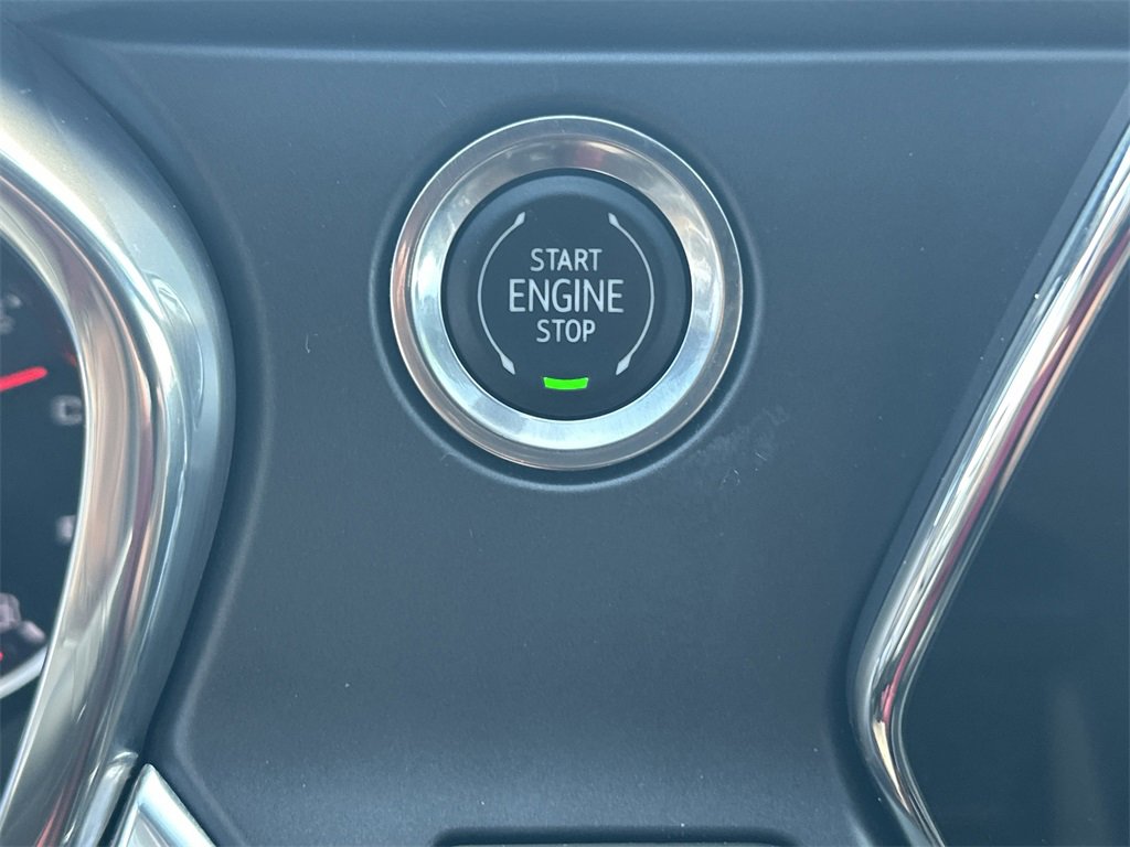 Used 2019 Chevrolet Blazer Premier w/ Sun and Wheels Package image 24