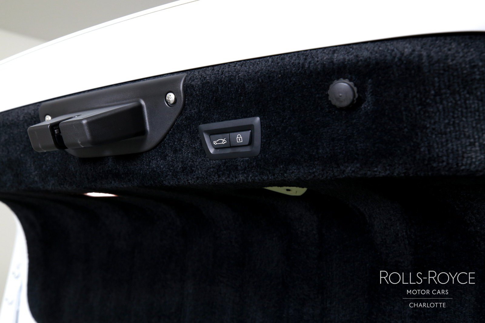 Certified 2020 Rolls-Royce Dawn RWD image 21