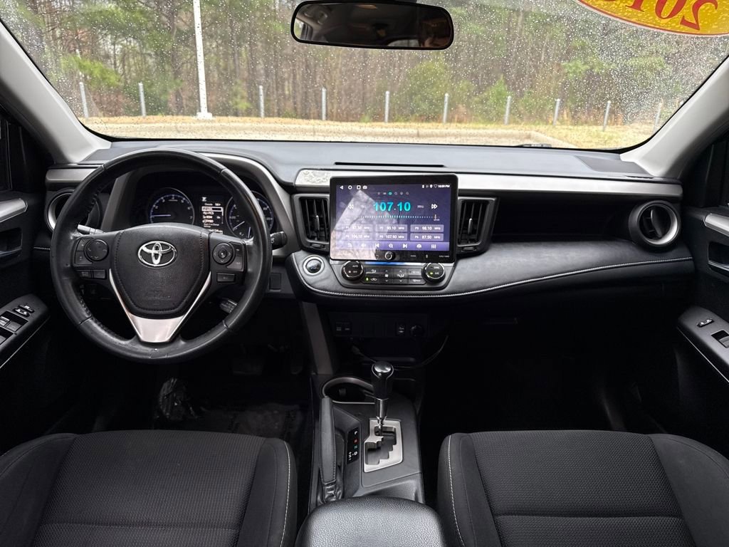 Used 2018 Toyota RAV4 XLE image 27