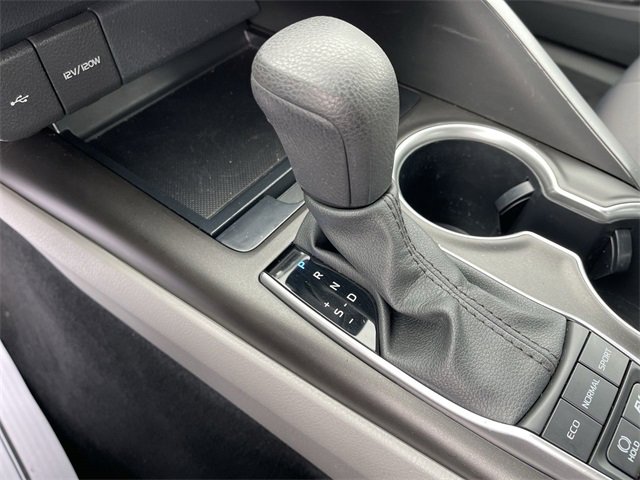 Used 2023 Toyota Camry LE image 19