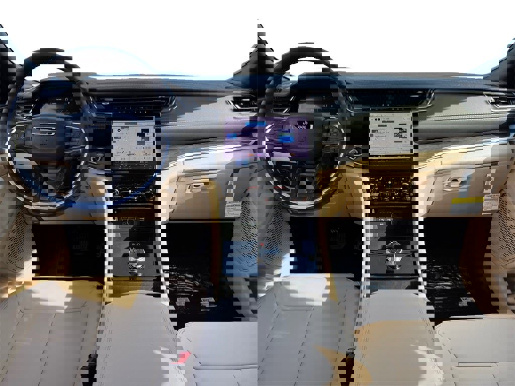 New 2025 Jeep Grand Cherokee L Limited w/ Black Appearance Package image 11