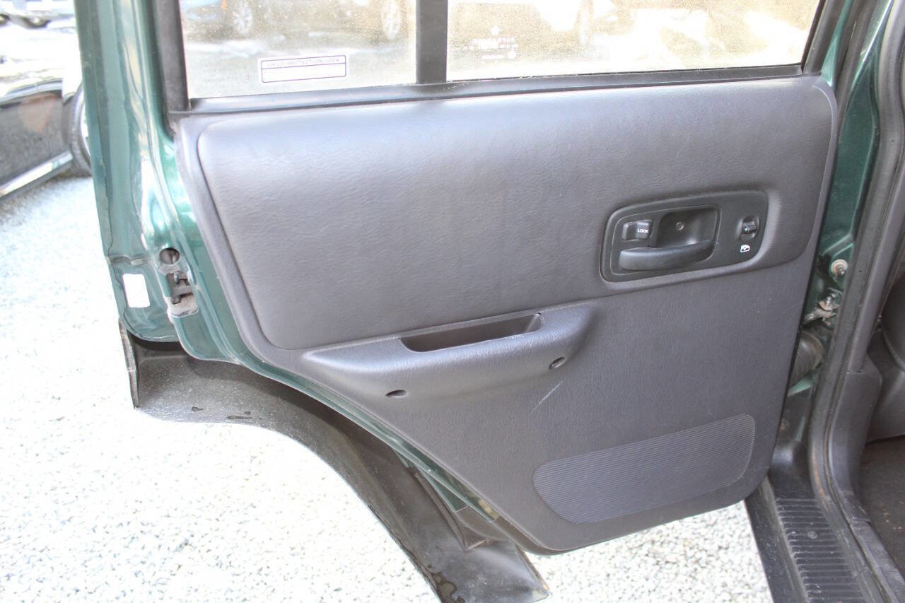 Used 2001 Jeep Cherokee Sport image 21